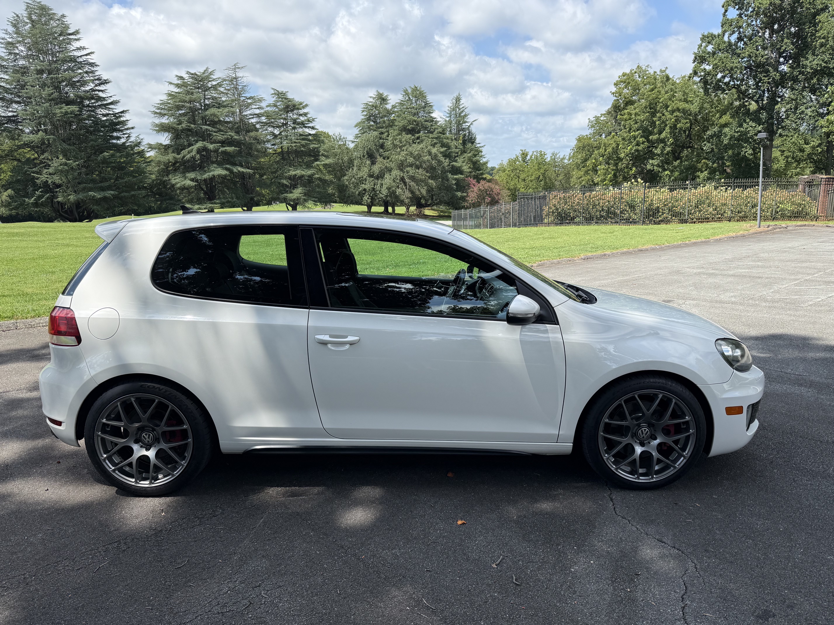 Used 2012 Volkswagen GTI 2-Door FWD image 2