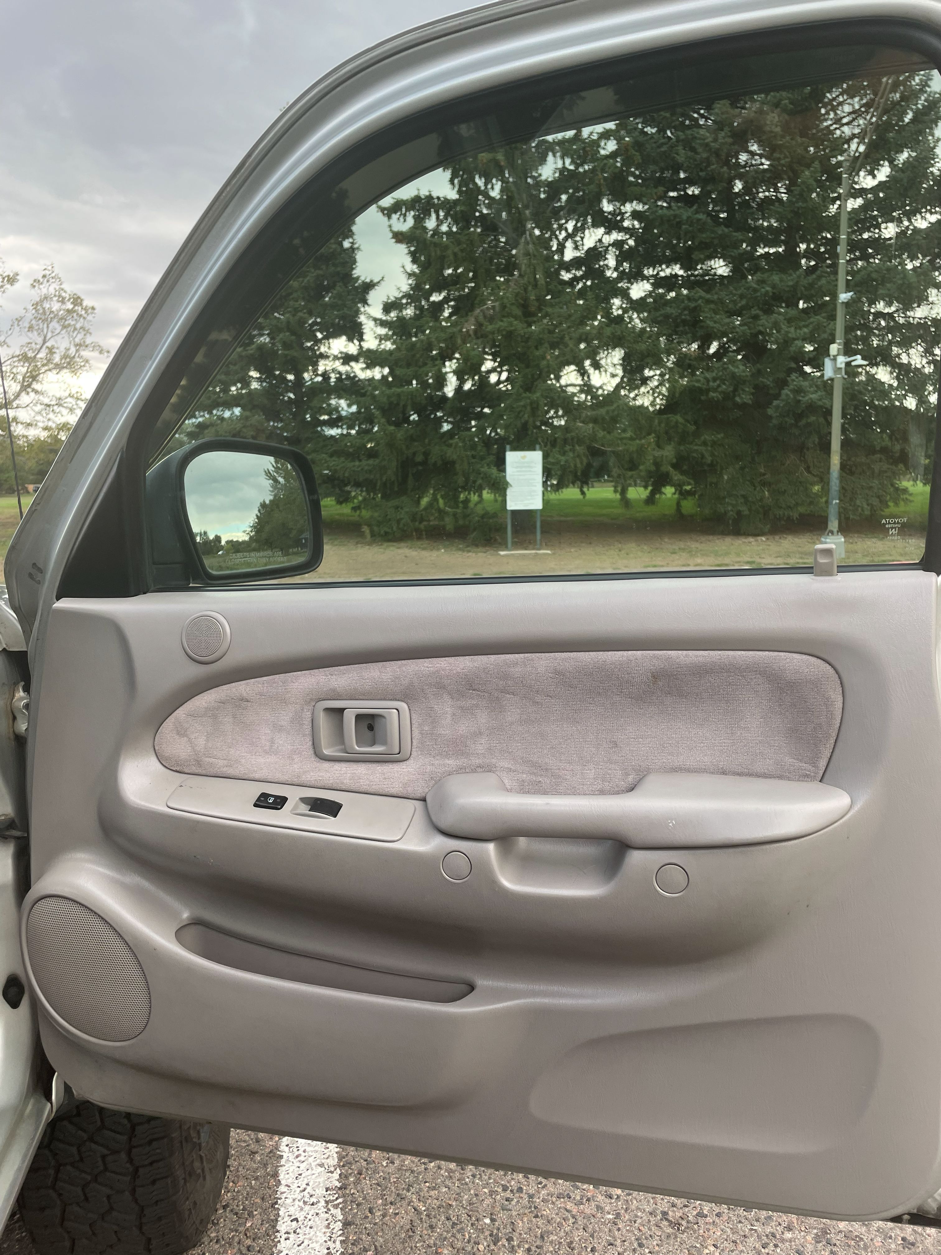 Used 2004 Toyota Tacoma 4x4 Xtracab V6 image 11