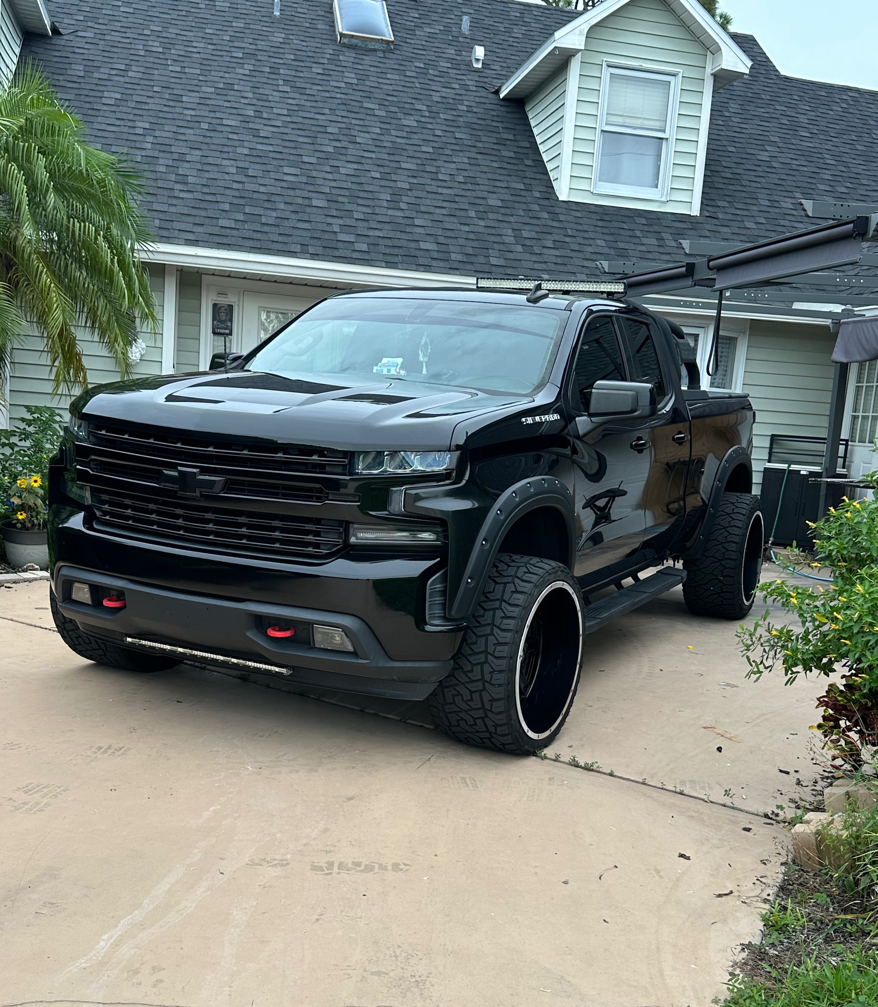Used 2019 Chevrolet Silverado 1500 RST w/ All-Star Edition AWD/4WD image 1