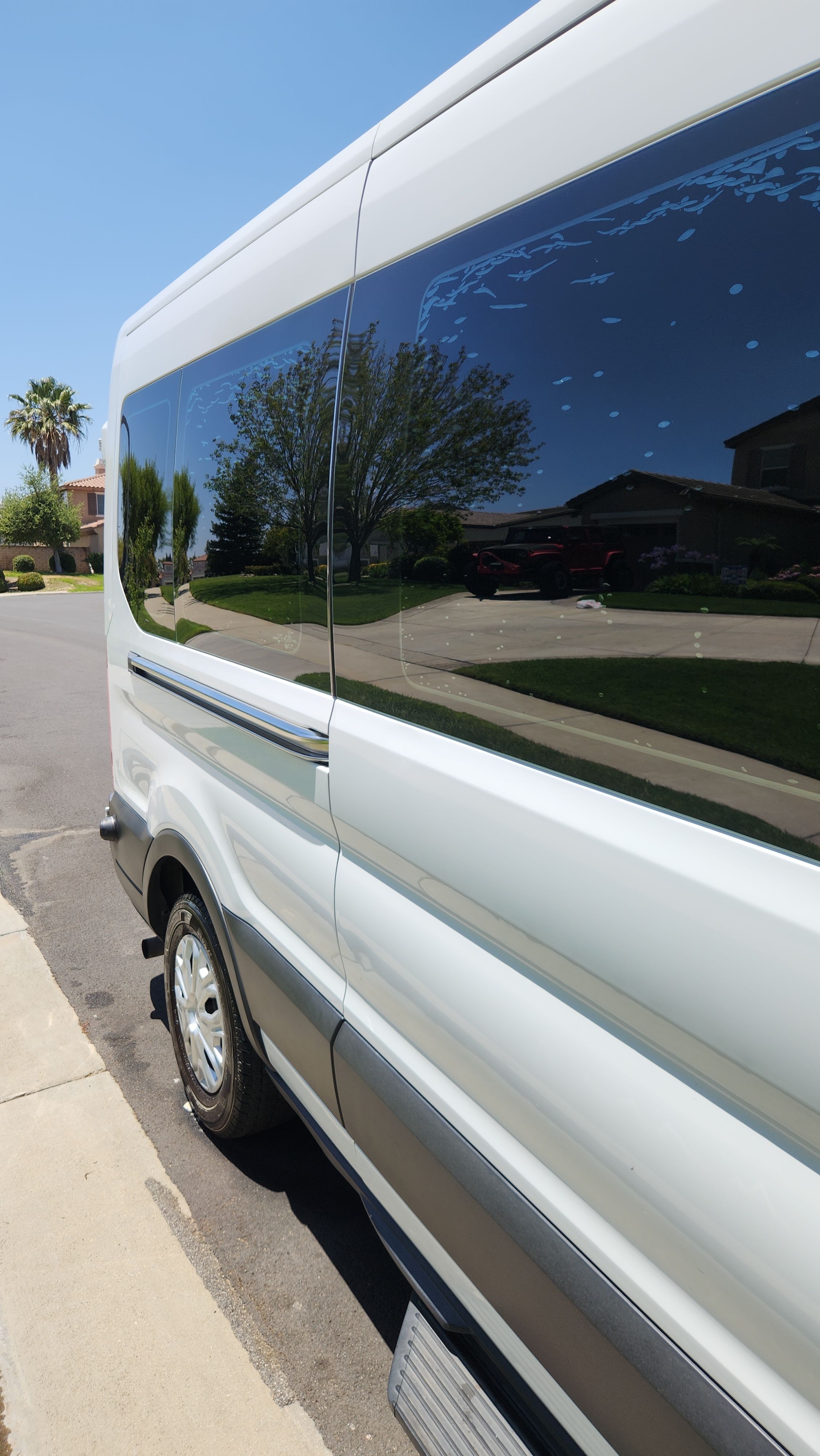 Used 2020 Ford Transit 350 XLT RWD image 16