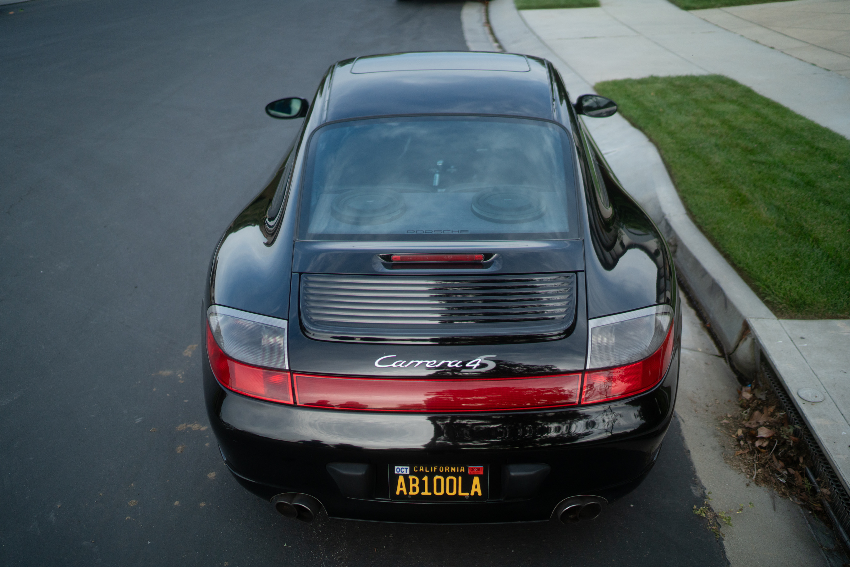 Used 2003 Porsche 911 Carrera 4S AWD/4WD image 4
