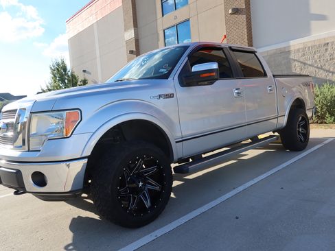 Used 2012 Ford F150 Lariat w/ Lariat Plus Pkg AWD/4WD image 2
