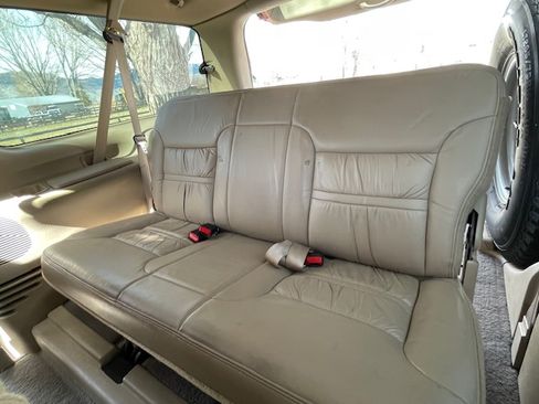 Used 2000 Ford Excursion Limited image 14