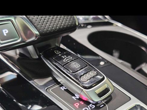 Used 2022 Audi RS 7 Sportback AWD/4WD image 21