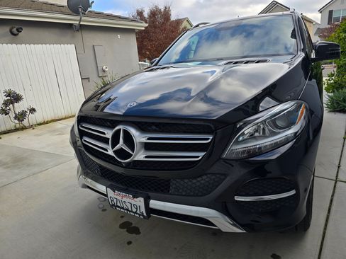 Used 2018 Mercedes-Benz GLE 350 4MATIC image 1