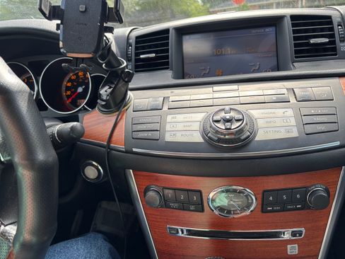 Used 2007 INFINITI M35 w/ Technology Pkg image 6