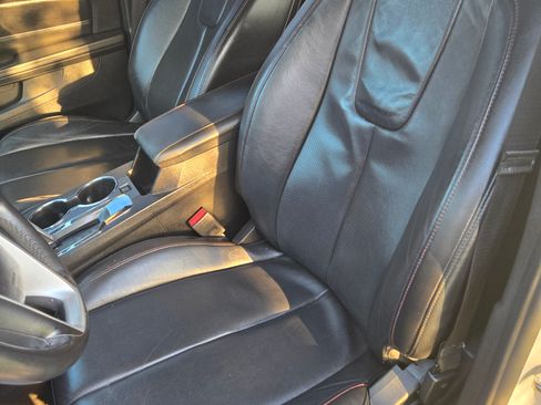 Used 2013 GMC Terrain SLT image 6