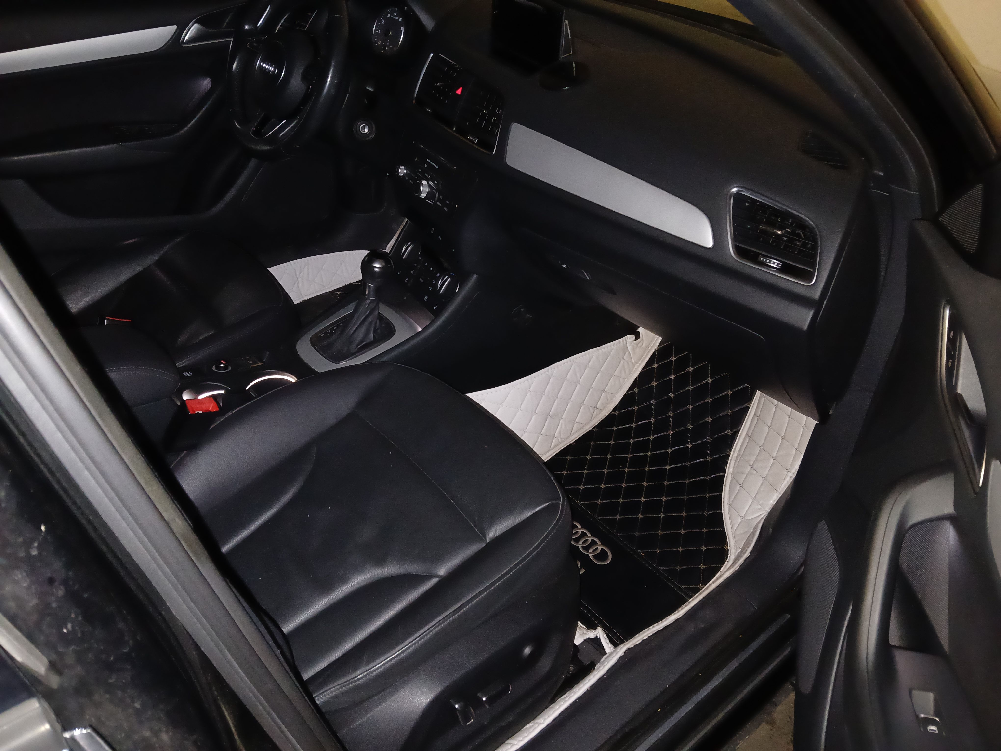 Used 2018 Audi Q3 2.0T Premium FWD image 10