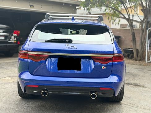 Used 2018 Jaguar XF S image 8