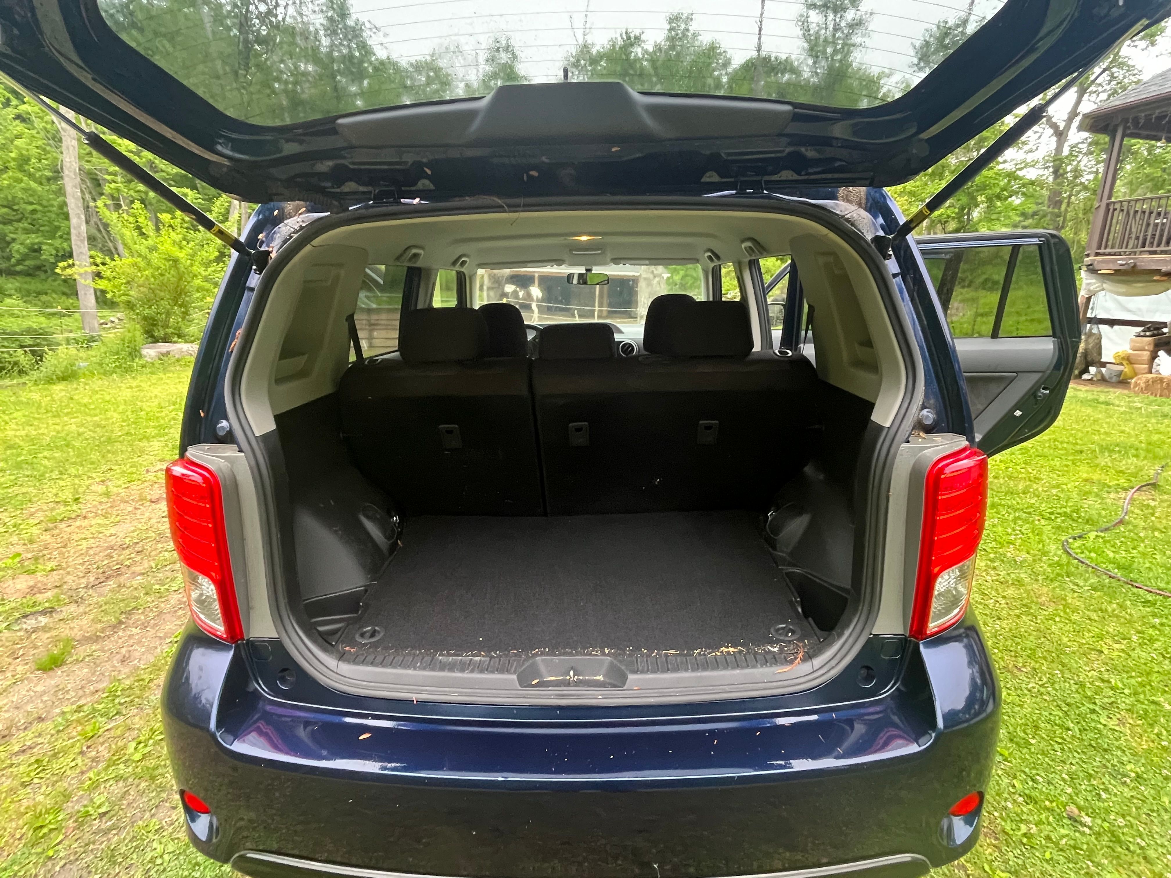 Used 2013 Scion xB FWD image 6