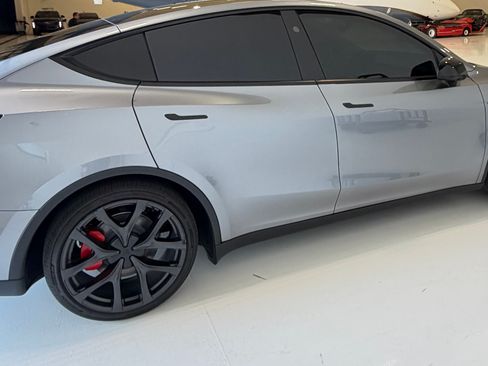 Used 2026 Tesla Model Y Performance AWD/4WD image 6