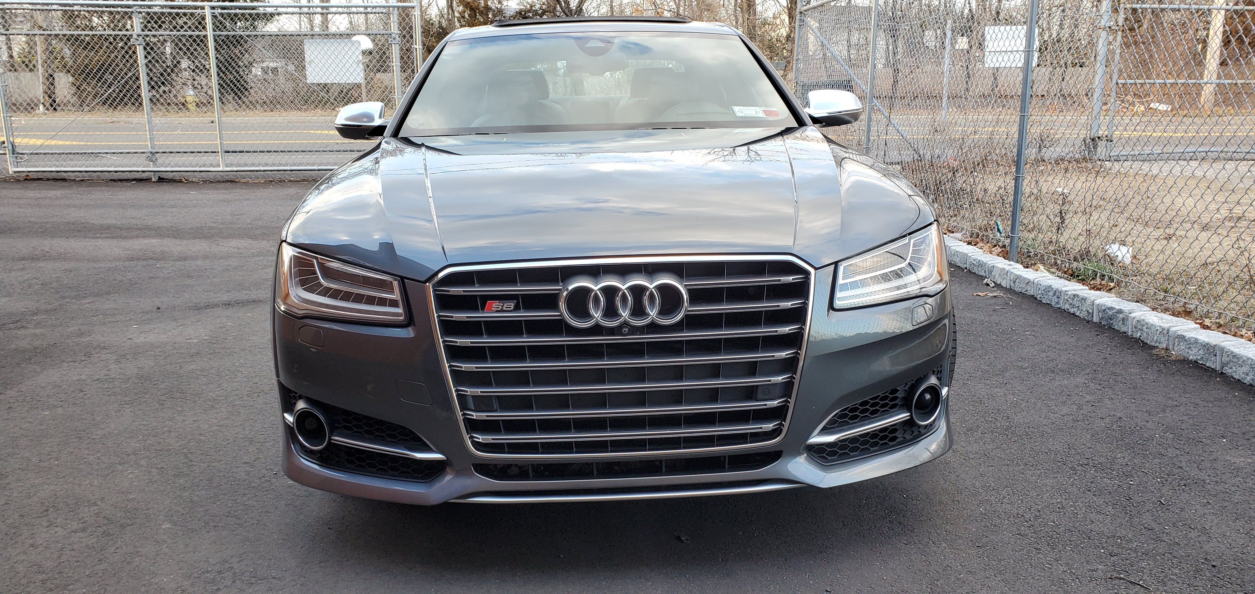 Used 2017 Audi S8 Plus AWD/4WD image 8