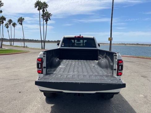 Used 2021 RAM 2500 Laramie AWD/4WD image 12