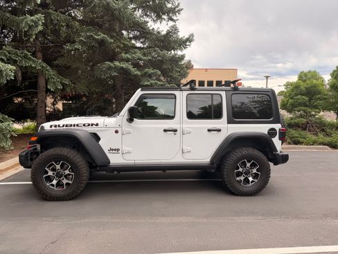 Used 2020 Jeep Wrangler Unlimited Rubicon AWD/4WD image 4