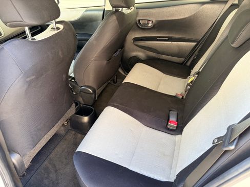 Used 2013 Toyota Yaris LE image 12