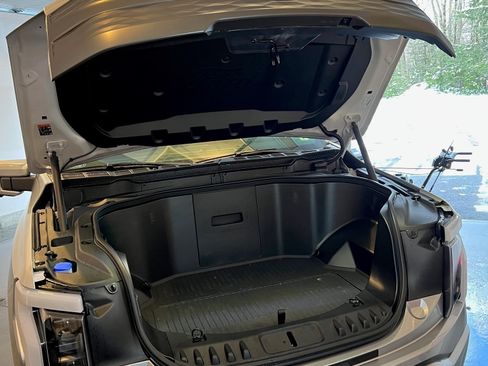 Used 2022 Ford F150 Lightning 4x4 SuperCrew w/ Max Trailer Tow Package image 5