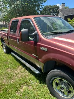 Used 2004 Ford F250 Lariat AWD/4WD image 2
