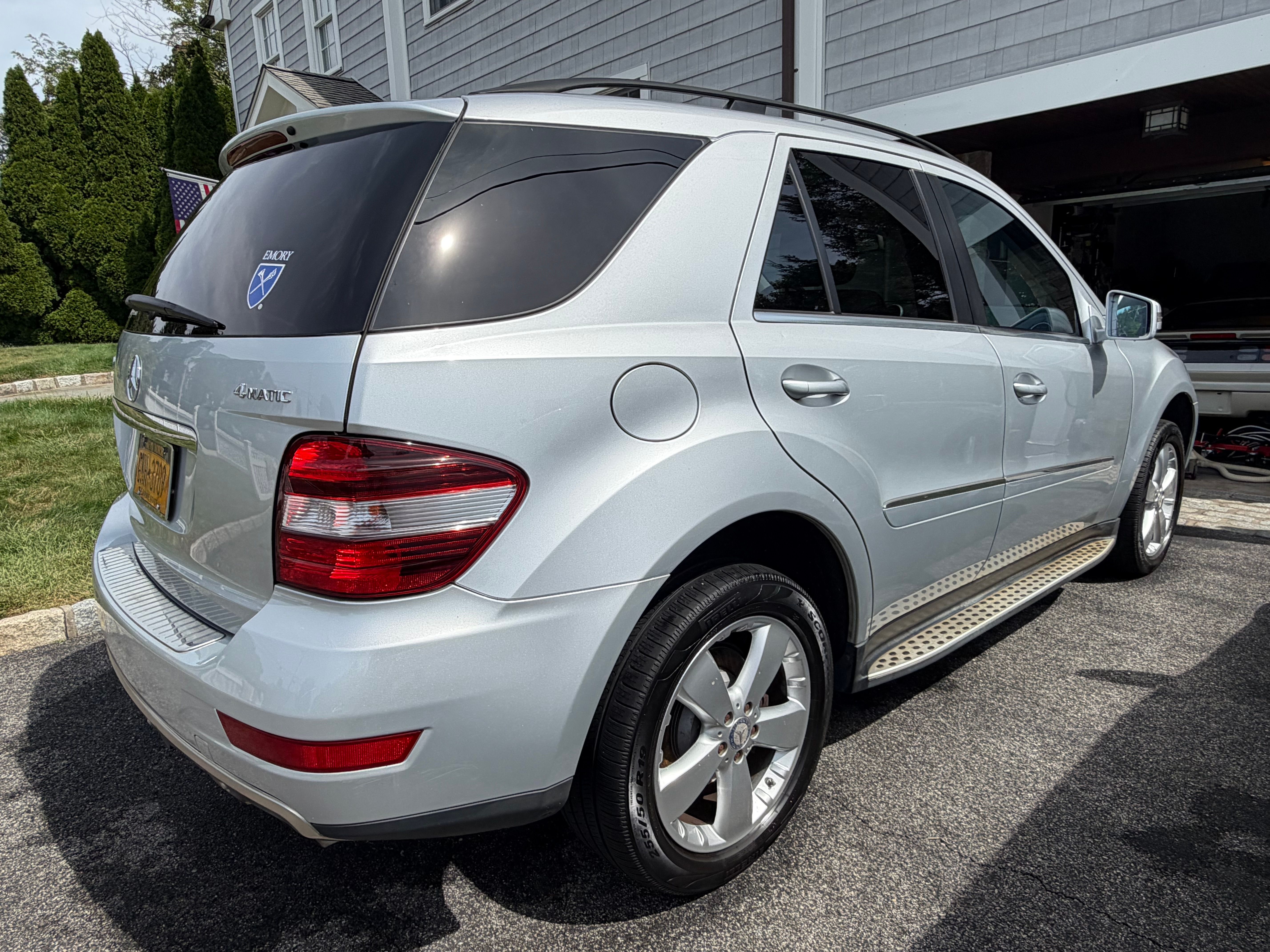 Used 2011 Mercedes-Benz ML 350 4MATIC image 9