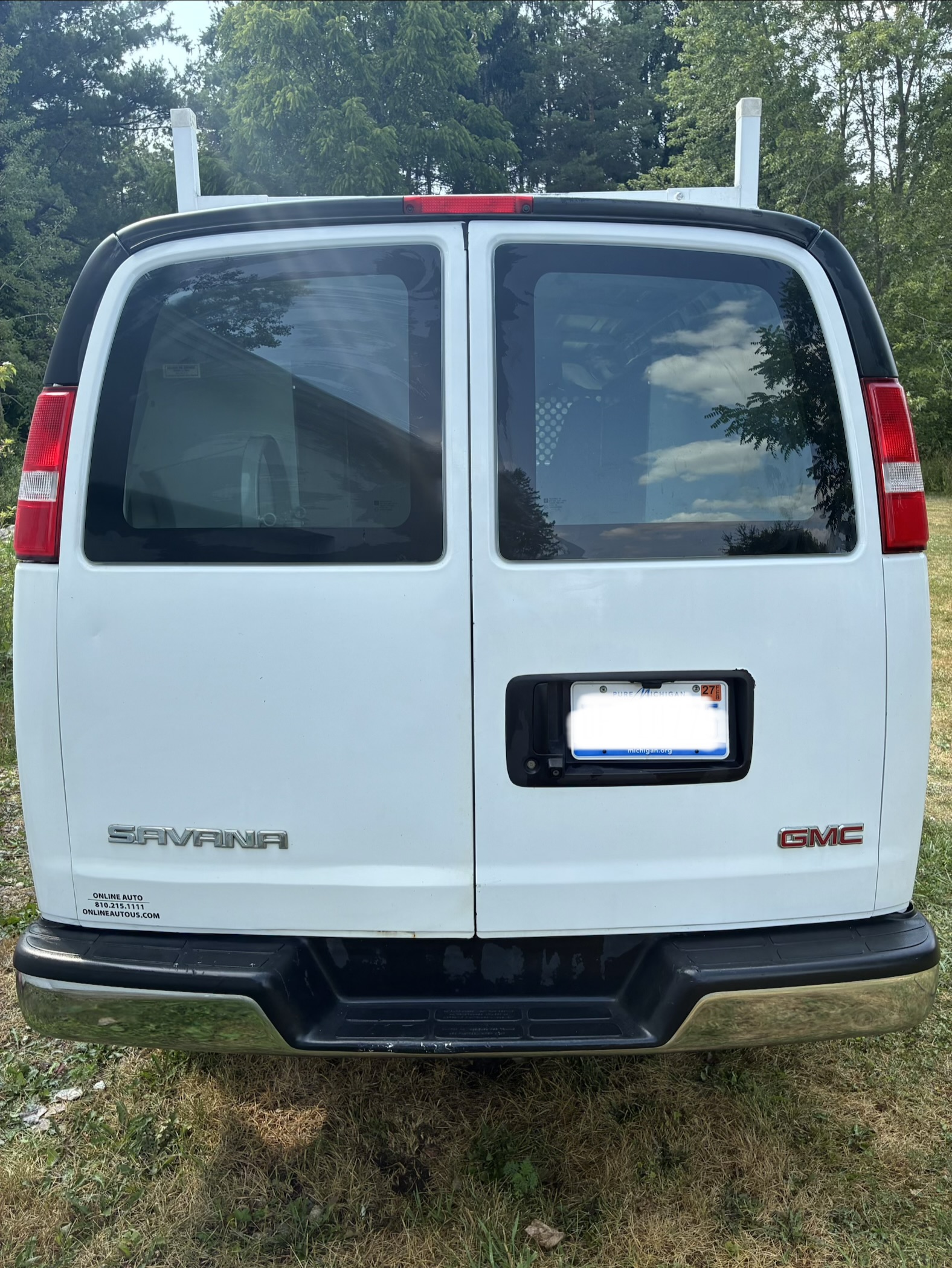 Used 2020 GMC Savana 2500 w/ Driver Convenience Package RWD image 11