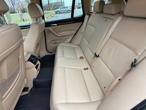 Used 2011 BMW X3 xDrive28i image 10