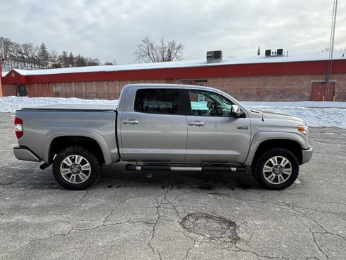 Used 2014 Toyota Tundra Platinum image 8