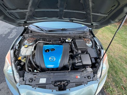 Used 2012 MAZDA MAZDA3 i Touring image 28