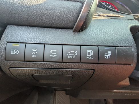 Used 2022 Toyota Camry XSE w/ Navigation Package image 14