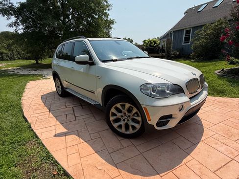 Used 2013 BMW X5 xDrive35i AWD/4WD image 2