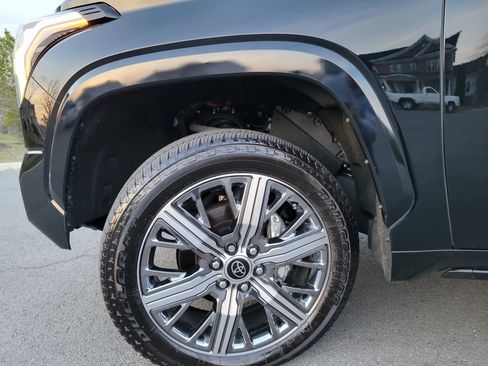 Used 2024 Toyota Tundra Capstone image 14