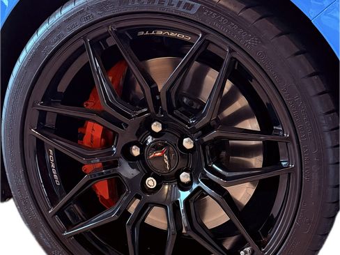 Used 2024 Chevrolet Corvette Z06 image 11