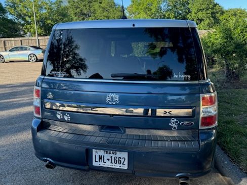 Used 2019 Ford Flex SEL w/ Equipment Group 202A image 2