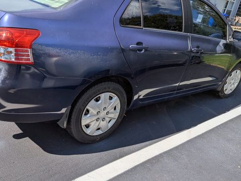 Used 2007 Toyota Yaris Sedan image 2