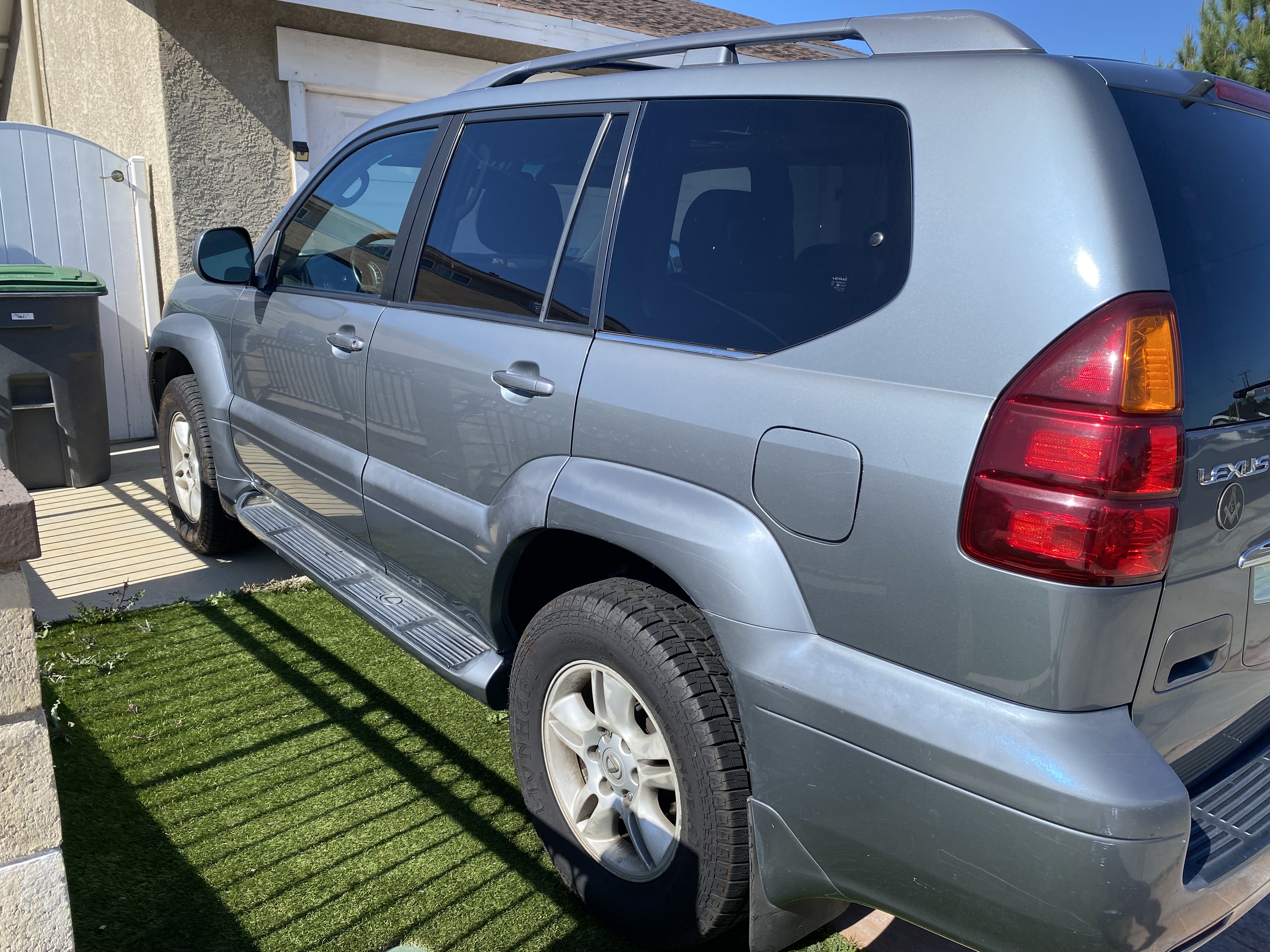 Used 2003 Lexus GX 470 AWD/4WD image 2