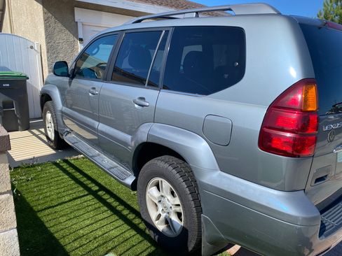 Used 2003 Lexus GX 470 AWD/4WD image 2