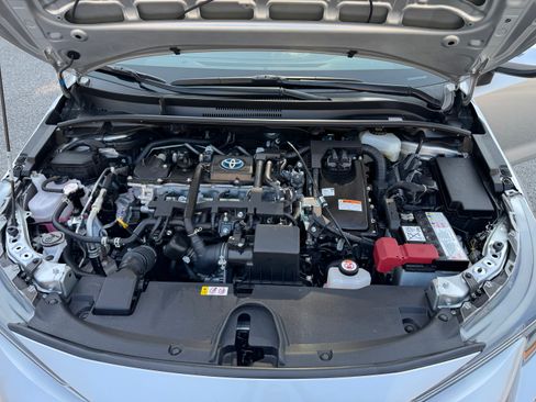 Used 2022 Toyota Corolla LE FWD image 26