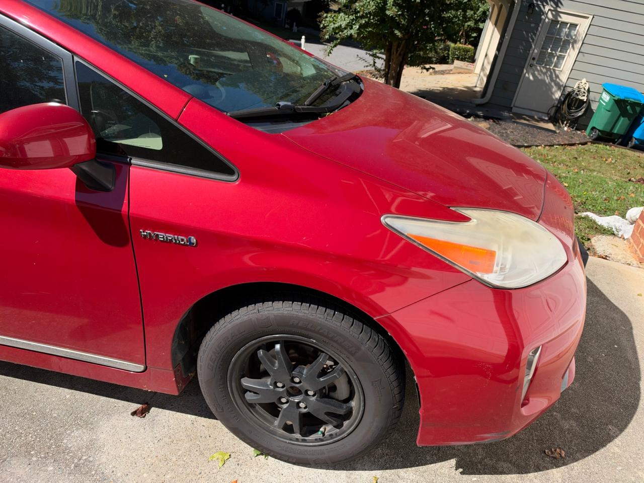 Used 2013 Toyota Prius Three w/ Solar Roof Pkg FWD image 13