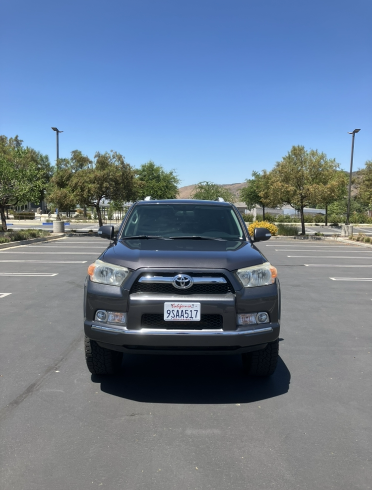 Used 2011 Toyota 4Runner SR5 RWD image 9