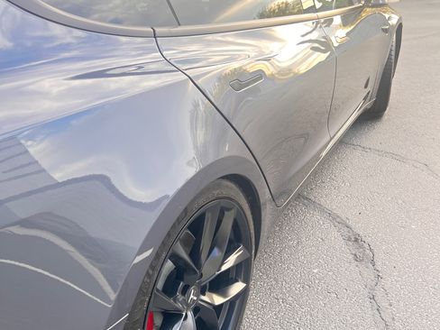 Used 2022 Tesla Model 3 Performance image 6