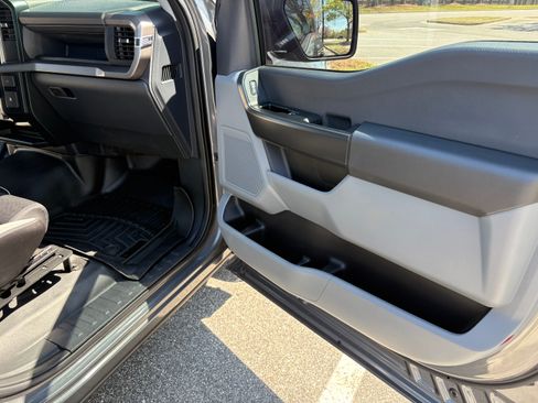 Used 2024 Ford F150 XL image 15