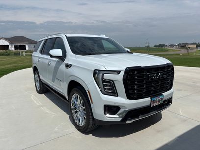 Used 2026 GMC Yukon Denali w/ Denali Reserve Package