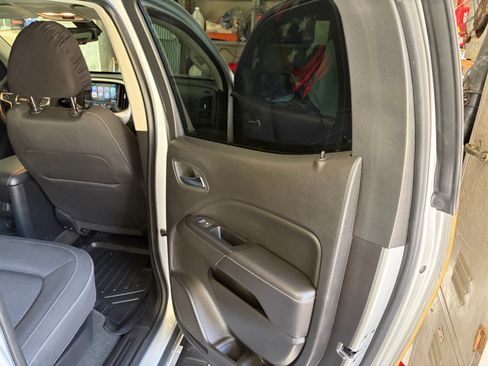 Used 2017 GMC Canyon SLE w/ Trailering Package image 24