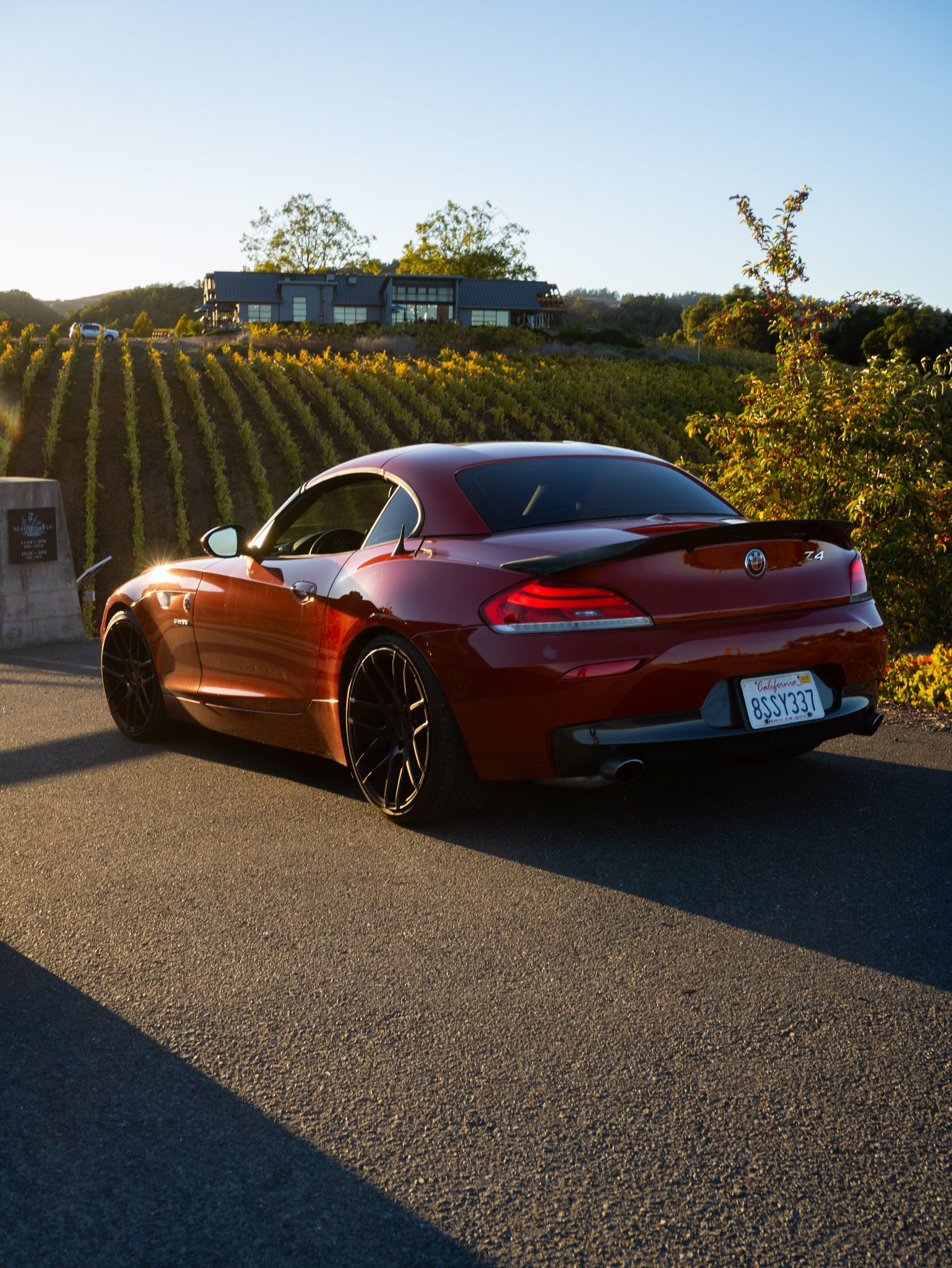 Used 2012 BMW Z4 sDrive35i RWD image 2