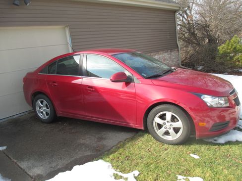 Used 2014 Chevrolet Cruze LT image 1