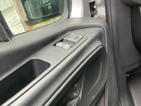 Used 2022 Mercedes-Benz Sprinter 2500 image 12