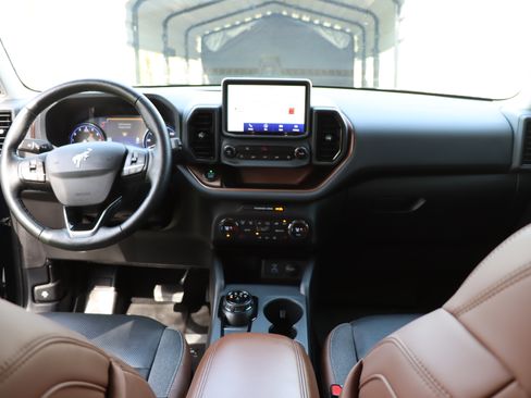 Used 2021 Ford Bronco Sport Outer Banks AWD/4WD image 11