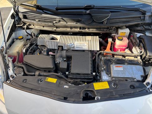Used 2011 Toyota Prius Four w/ Solar Roof Pkg FWD image 14
