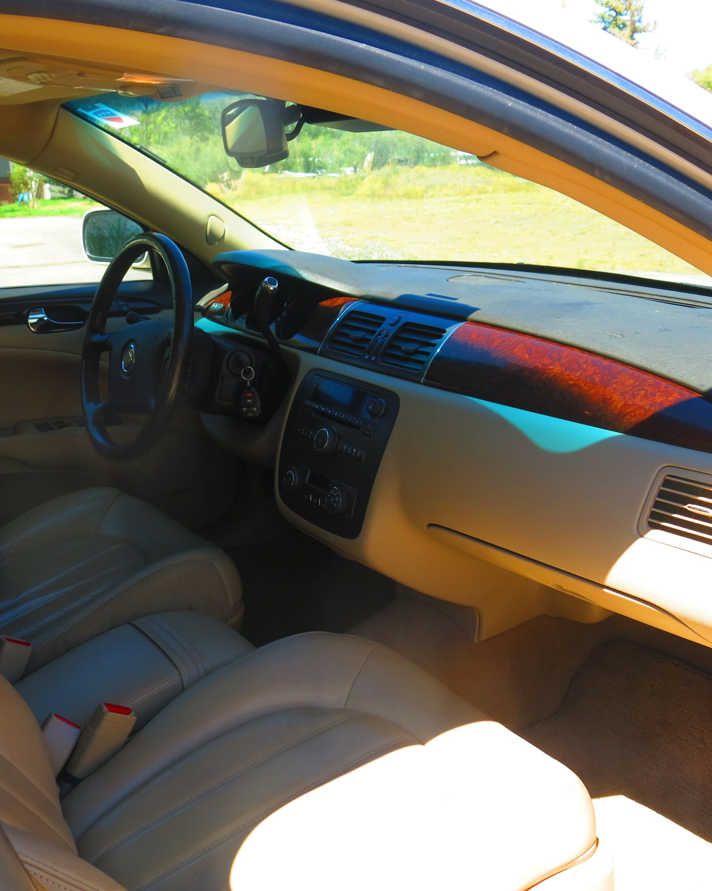 Used 2010 Buick Lucerne CXL FWD image 11