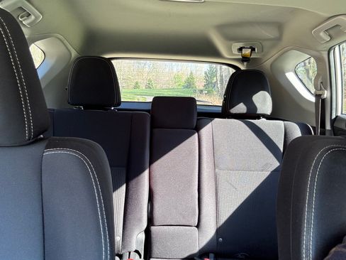 Used 2015 Toyota RAV4 XLE AWD/4WD image 17