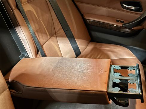 Used 2006 BMW 325i Sedan image 12