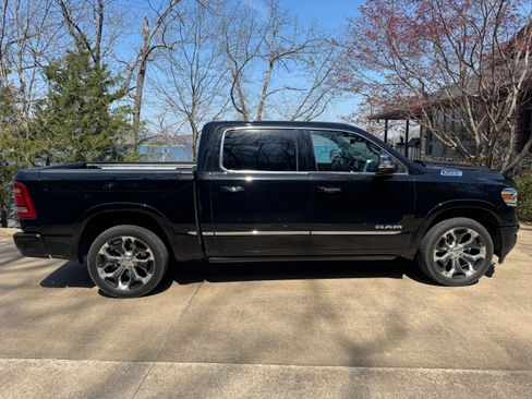 Used 2021 RAM 1500 Limited image 10